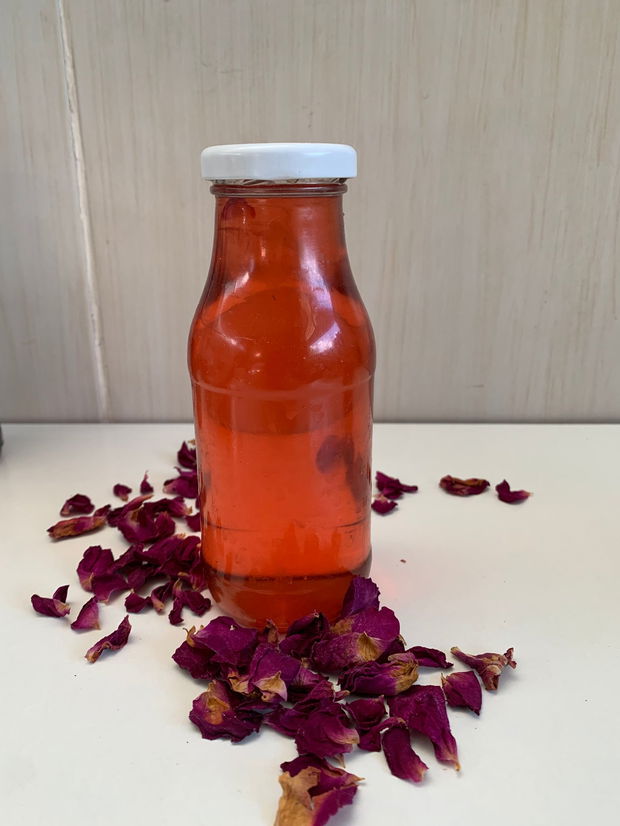 Sirop de trandafiri  de Ispahan de Damasc cu stevie dulce