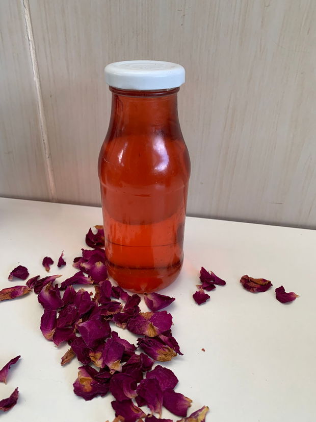 Sirop de trandafiri  de Ispahan de Damasc cu stevie dulce