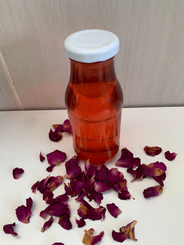 Sirop de trandafiri  de Ispahan de Damasc cu stevie dulce