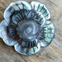 Pandantiv/brosa floare sidef, 48 mm