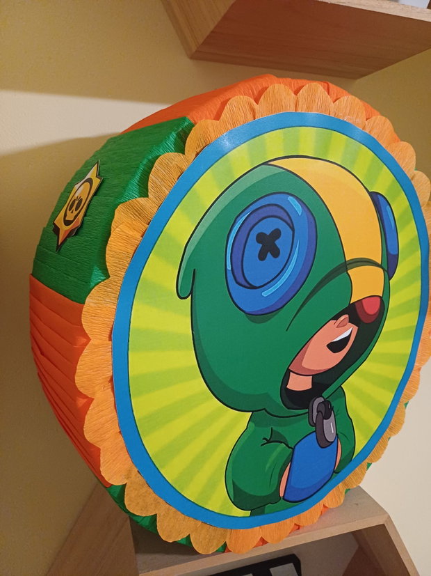 Pinata Star Brawl Leon