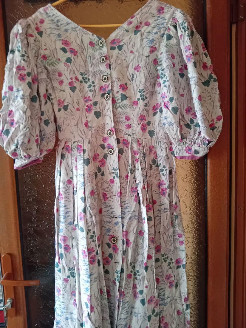 Rochie tirol