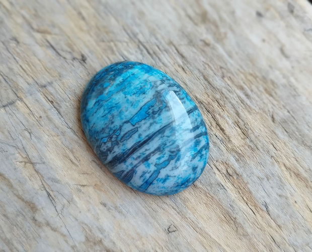 Cabochon ripple jasper, 40x30x7 mm