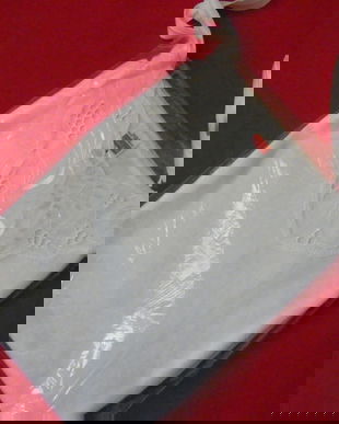 Nou/Maieu cu dantela mar.44