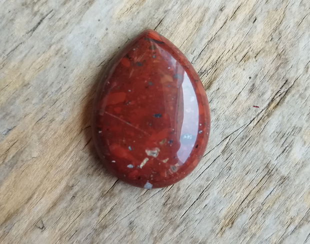 Cabochon jasp rosu, 40x30 mm