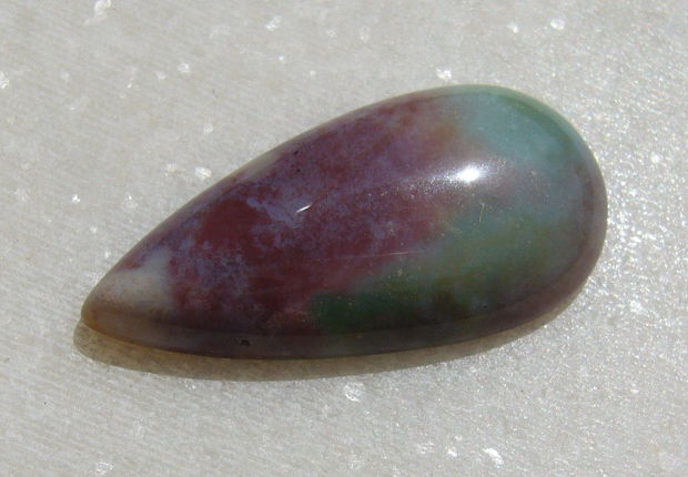 Cabochon jasper lacrima aprox 5.4x14.7x29.6 mm