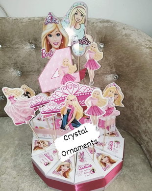 Cutie felie de tort Barbie