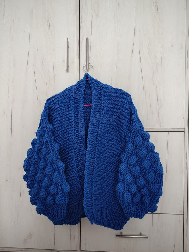 Cardigan un albastru infinit