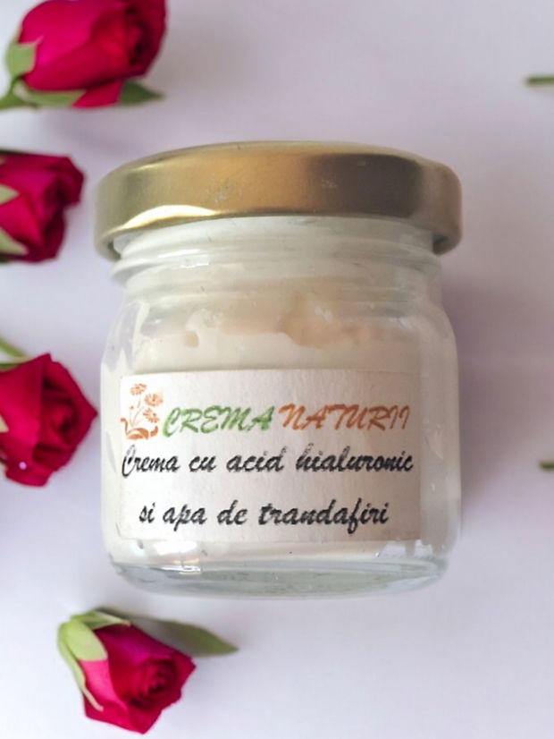 Crema cu acid hialuronic pur si apa de trandafiri 100% naturala