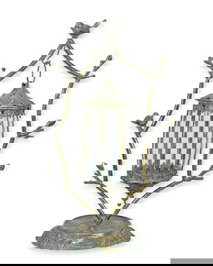 Felinar din metal argintiu cu suport