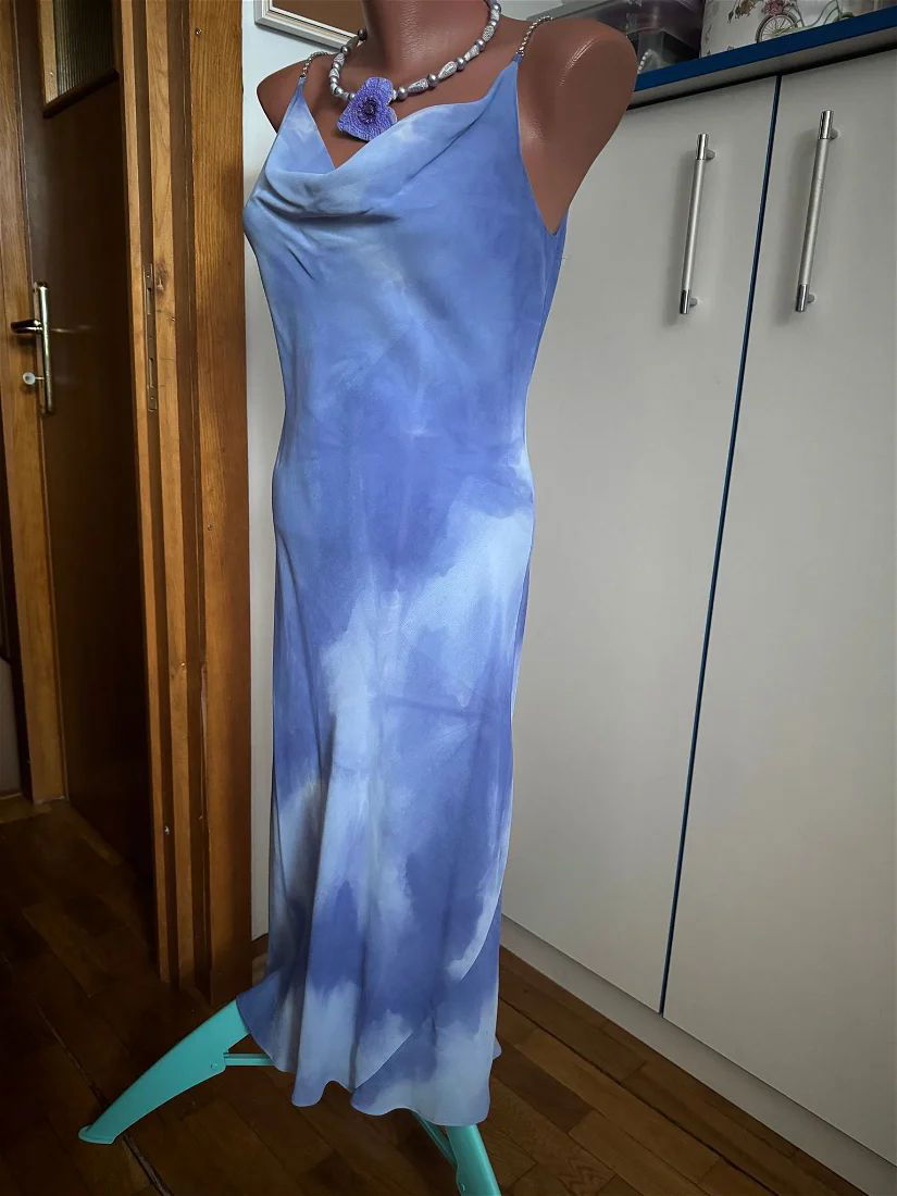 ELEGANTA ROCHIE MARKS & SPENCER CU BRETELE DIN STRAS , MARIME 10