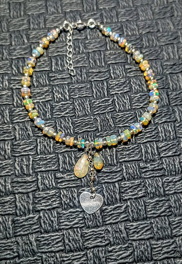 Bratara argint opal de foc etiopian heishi brioleta charm inima argint minimalista boho chic trendy - Transport gratuit