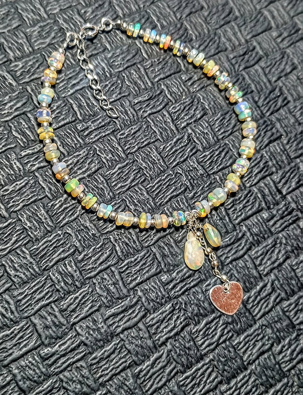 Bratara argint opal de foc etiopian heishi brioleta charm inima argint minimalista boho chic trendy - Transport gratuit