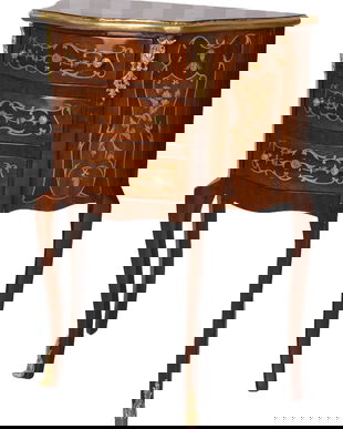 Comoda baroc din lemn masiv furniruit cu detalii din alama