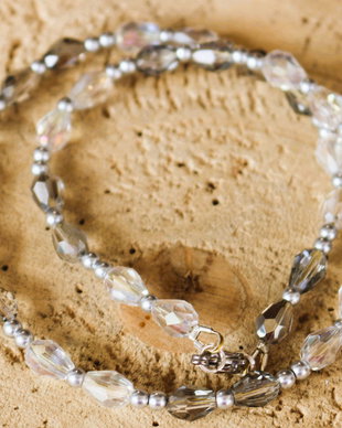 Colier din cristale tip swarovski si margele myuki
