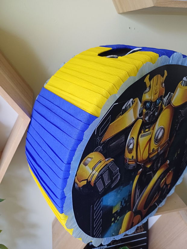 Pinata piniata Transformers Bumblebee