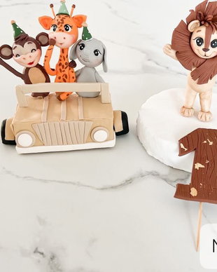 Topper: Safari