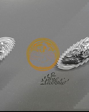 Brosa reciclata din capsule de cafea cu pisica