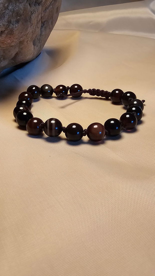 Striped brown agate