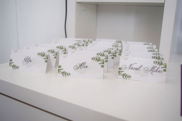 Place card - Greenery