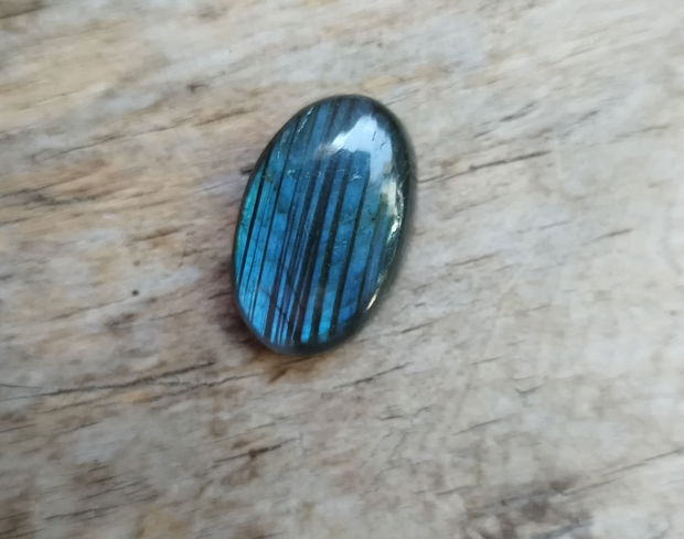 Cabochon labradorit, 25x16x6 mm