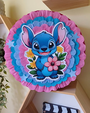 Pinata piniata Stitch