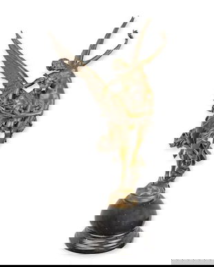 Victoria invinsa-statueta din bronz cu un soclu din marmura