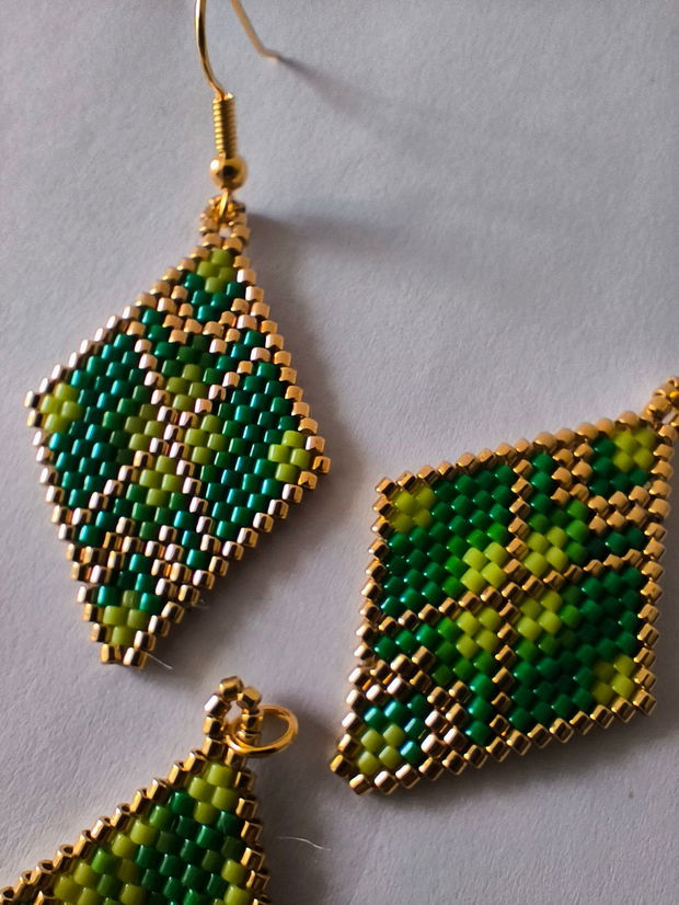 Set cercei si medalion Emerald Green