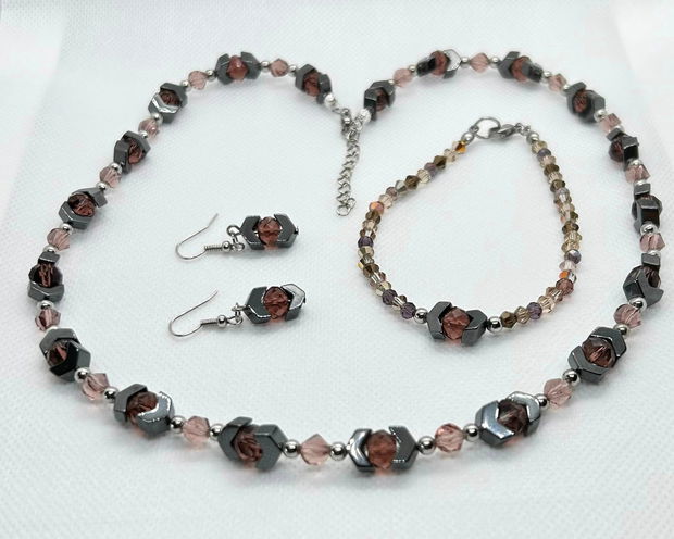 Set hematite și cristale burgundy