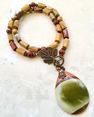 Colier vintage Jasp mokait / mocait