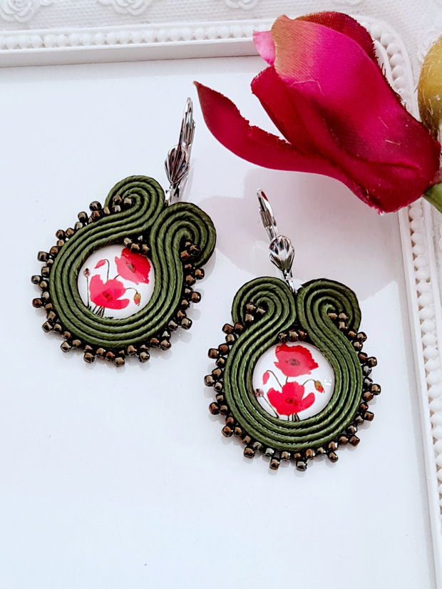 Cercei soutache oliv cu maci