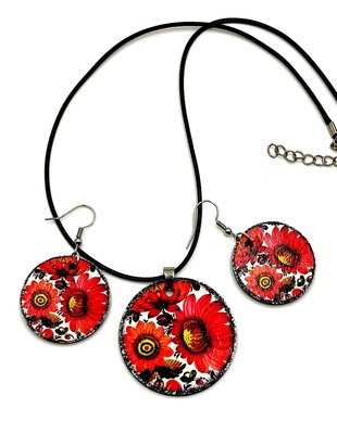 Set colier si cercei lemn, motiv floral folk art 2634