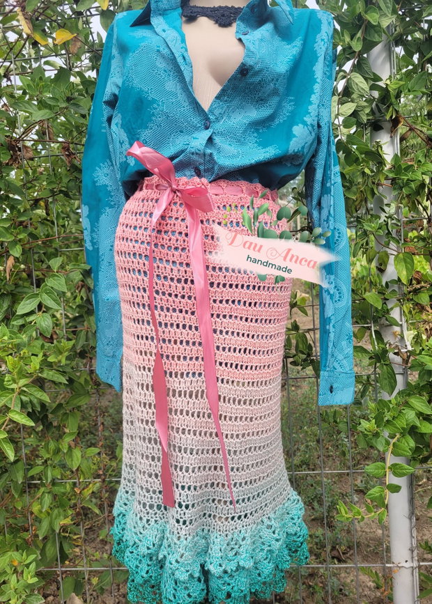 Fusta crosetata "Pinkilicious"