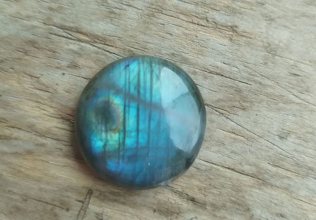 Cabochon labradorit, 28 mm