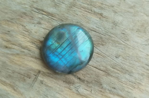 Cabochon labradorit, 28 mm