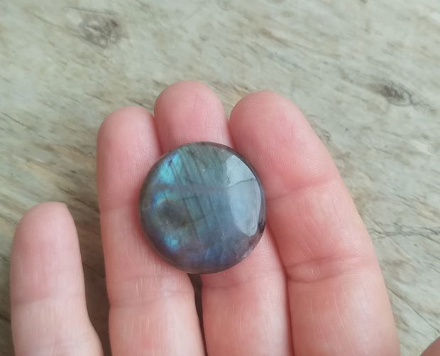 Cabochon labradorit, 28 mm