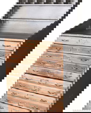 Dulap industrial pentru farmacie