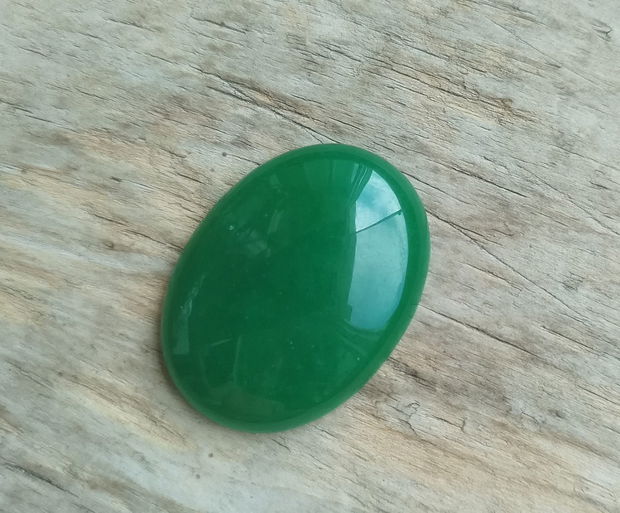 Cabochon jad verde, 40x30 mm