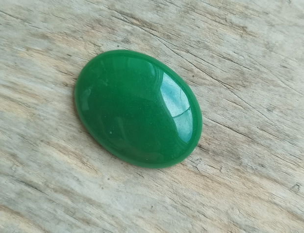 Cabochon jad verde, 40x30 mm