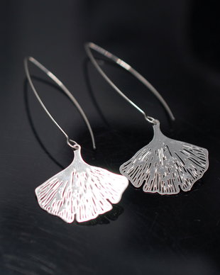 Cercei din inox  frunze ginkgo biloba, cercei lungi, cercei statement, cercei handmade
