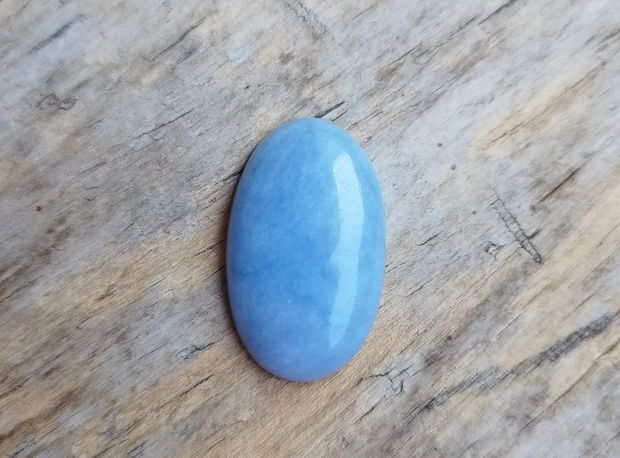 Cabochon angelite, 30x20x5 mm