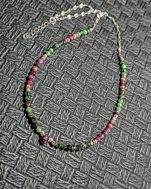 Colier argint rubin in zoisit rubelit turmalina rosie brioleta lant argint minimalist boho chic trendy cadou - Transport gratuit