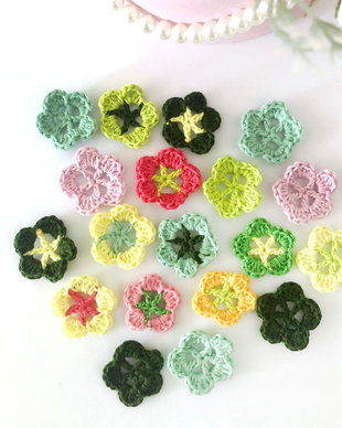 Floricele crosetate manual