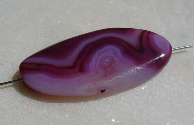 Agata dungata MASIVA - oval mare alungit aprox 50.5x25x6 mm