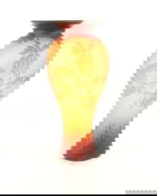 Pasarea colibri- vaza din sticla pictata in relief