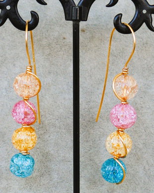 Cercei handmade din sarma cu cristale de gheata colorate