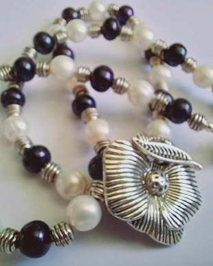 Perle naturale - White & Black