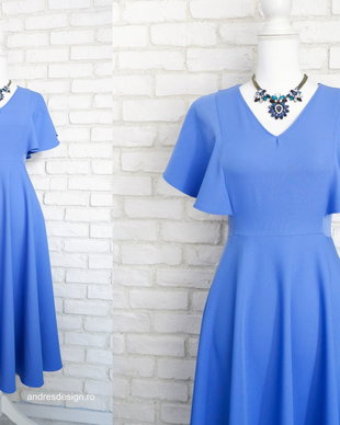 Rochie Clos Eleganta Bleu Serenity cu Volane pe Umeri