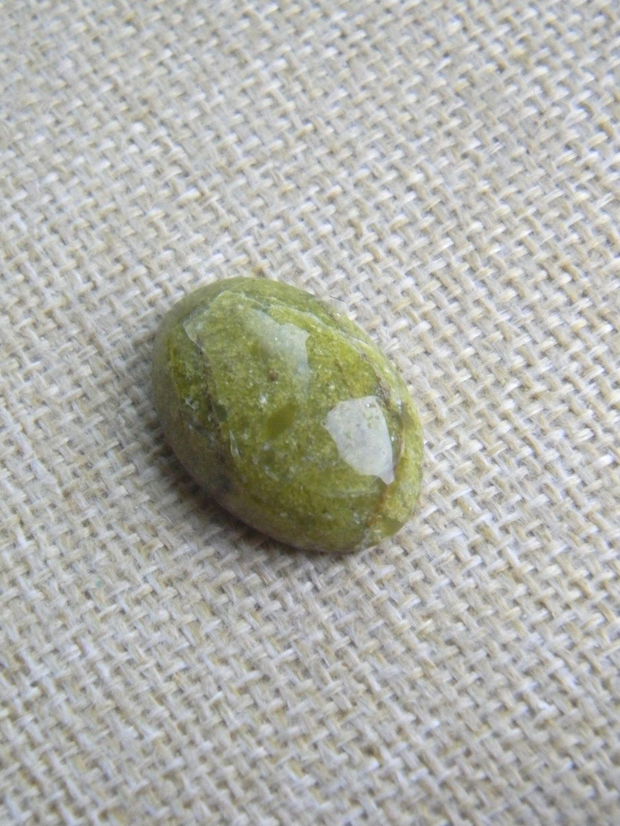 Caboson opal verde (F48-1)