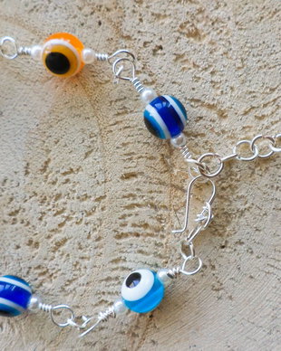 Bratara din sarma si margele evil eye